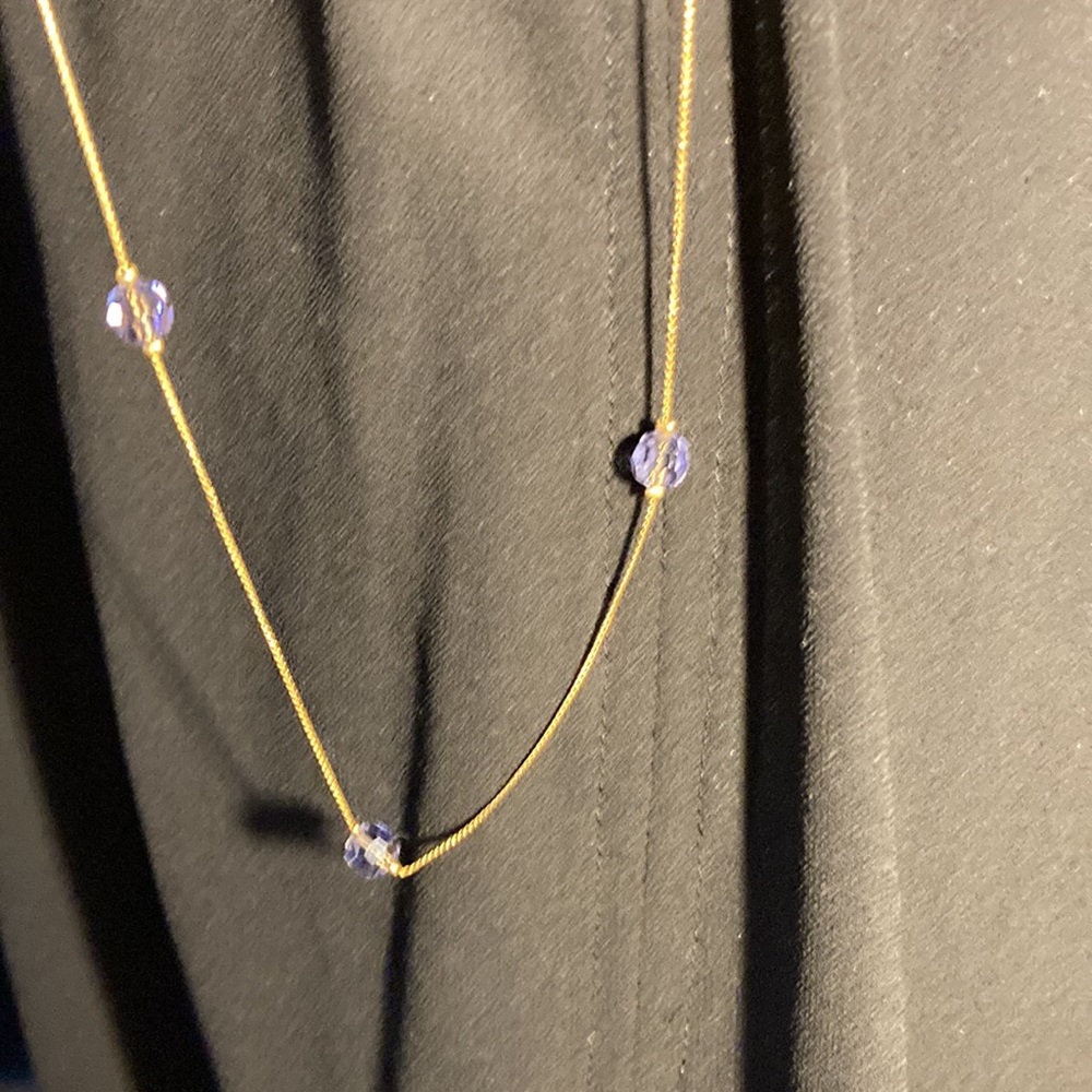 Gloria, Vanderbilt, long, gold tone necklace with purple beads